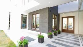 CASA casa com 2 quartos garagem 1 carro para locação